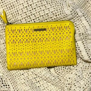 STELLA & DOT Women’s Clutch Wallet Yellow laser cut